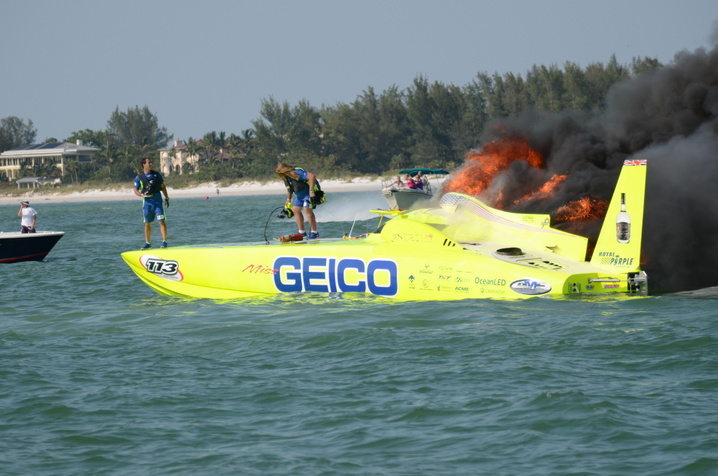 Miss Geico race boat catches fire Photo Galleries