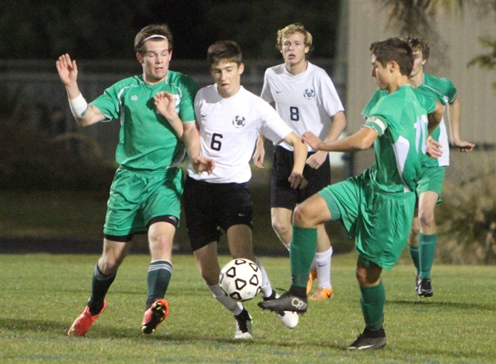 Boys soccer Fort Myers vs. Lakewood Ranch Photo Galleries