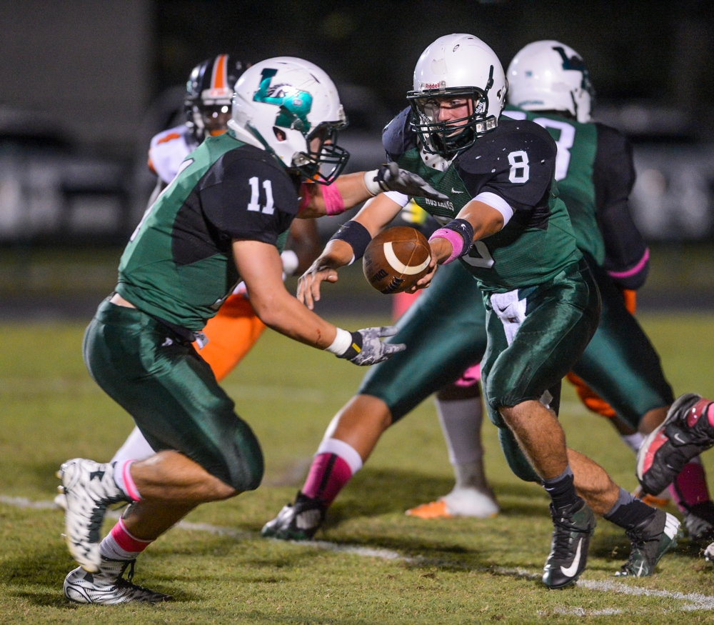 FOOTBALL Lakewood Ranch vs. Sarasota Photo Galleries