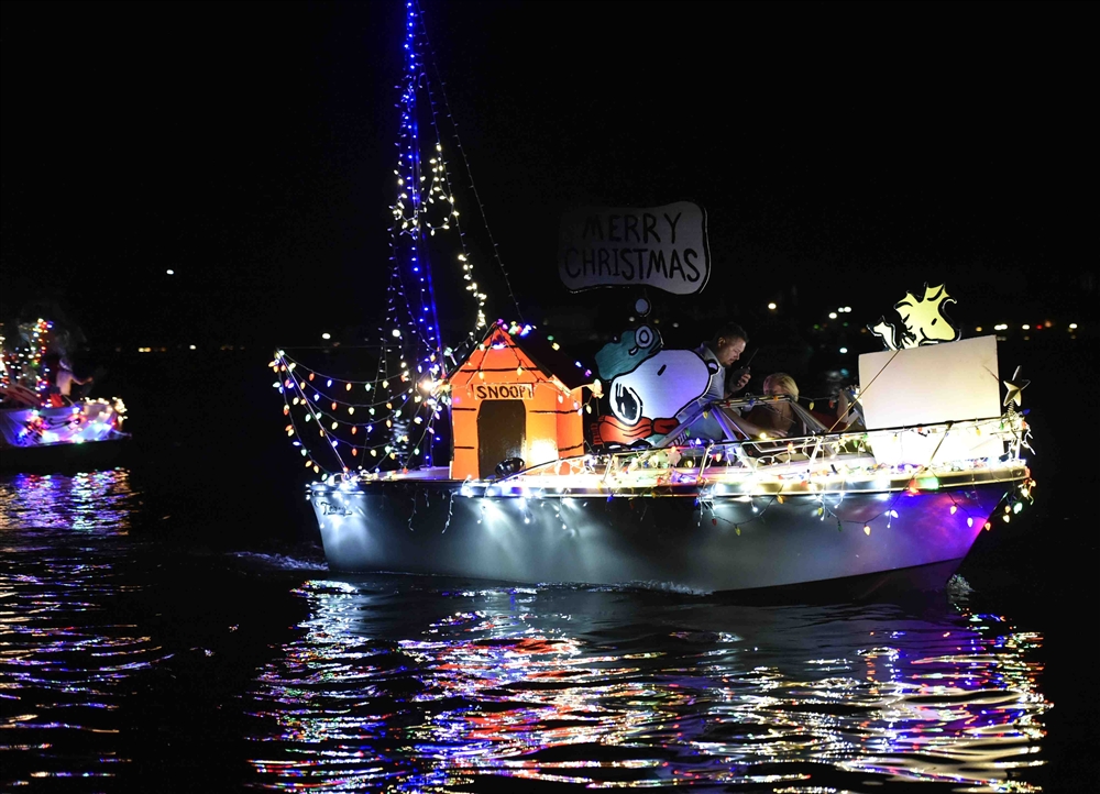 Bradenton's Holiday Boat Parade Photo Galleries