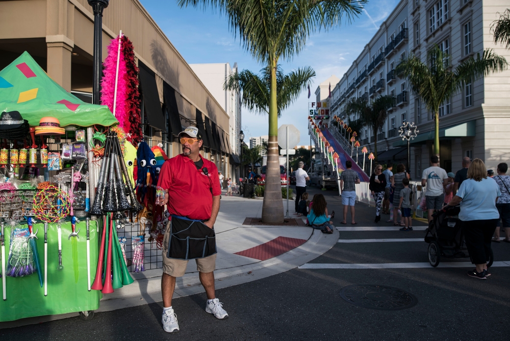Sarasota New Year&#039;s Eve Celebration | Photo Galleries | HeraldTribune.com
